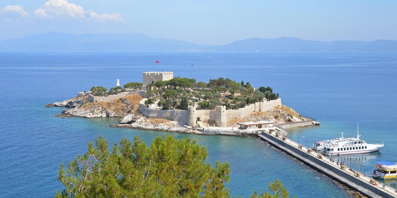 Türkiye’nin İlk Tematik Deniz Ticaret Tarihi Müzesi Kuşadası’nda Açıldı