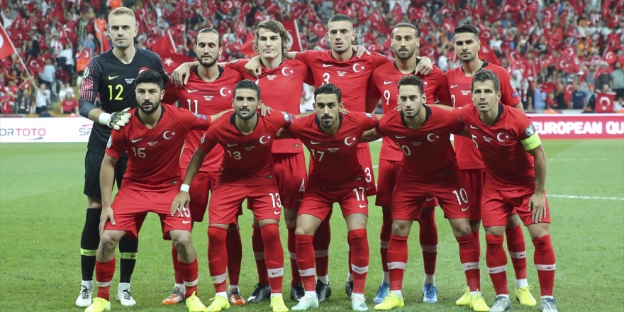 İstanbul'da Milli Maç Hasreti Bitti