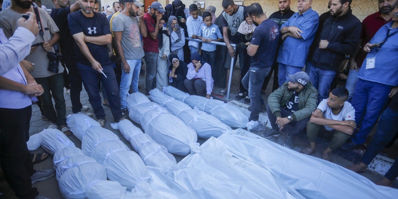 BM Raportörü, Gazze'de Soykırımın Sonlandırılması İçin Her Yola Başvurulması Gerektiğini Söyledi