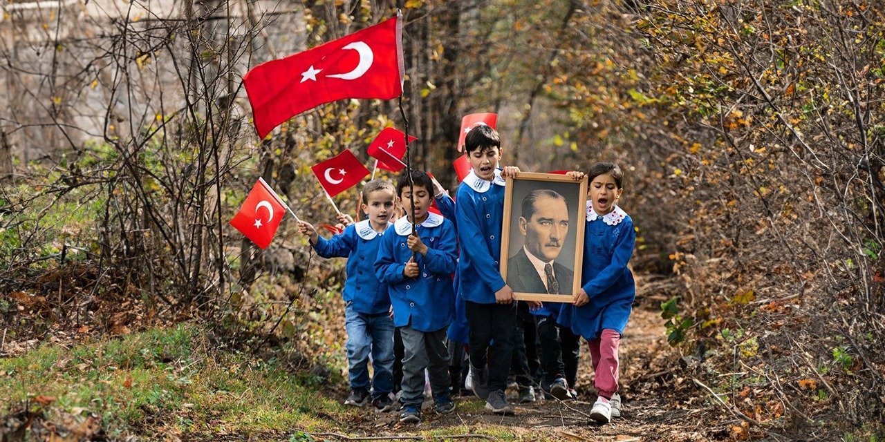 Cumhuriyetimiz 101 Yaşında Kutlu Olsun!