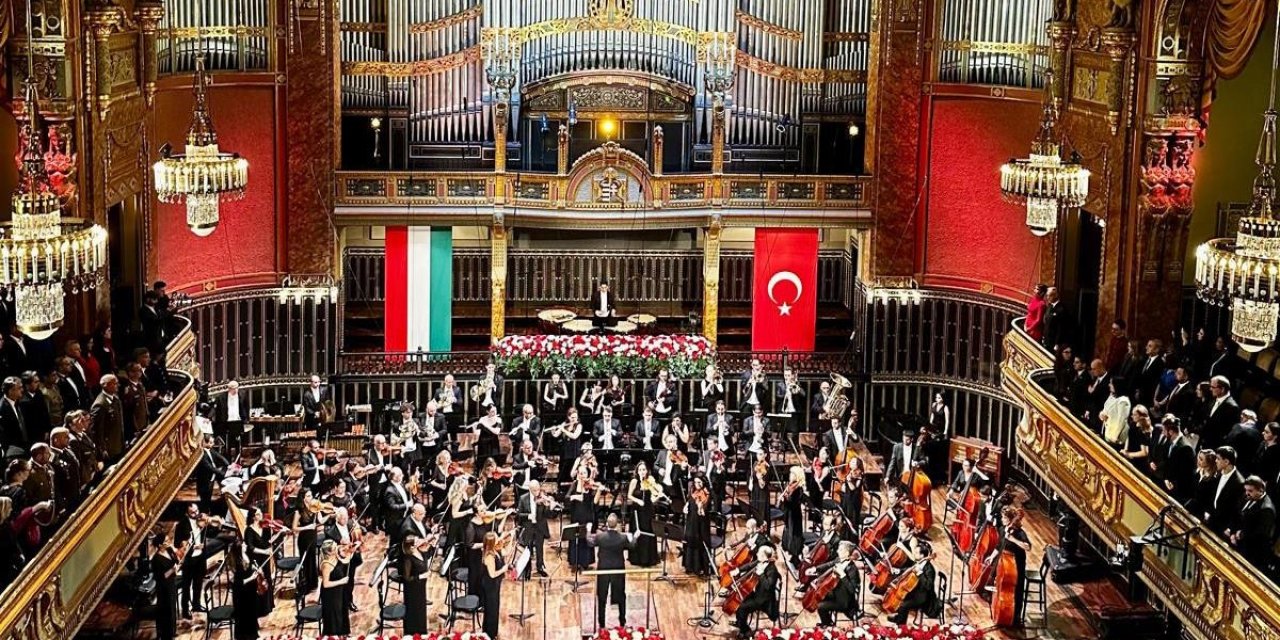 Türk-Macar Kültür Yılı Kapsamında Hedeflenen 100 Etkinliğe Yıl Bitmeden Ulaşıldı