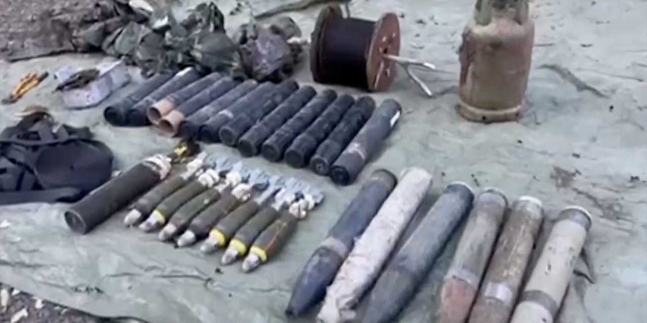 Pençe-Kilit Operasyonu Bölgesinde Teröristlere Ait Mühimmat ve Yaşam Malzemesi Ele Geçirildi