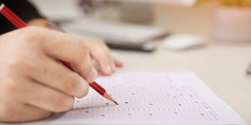 Yabancı Dil Bilgisi Seviye Tespit Sınavı Yapıldı