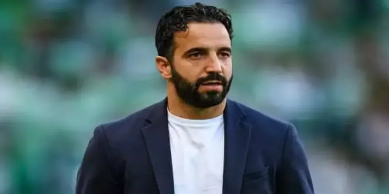 Genç Teknik Adam İçin Tarihi Bonservis