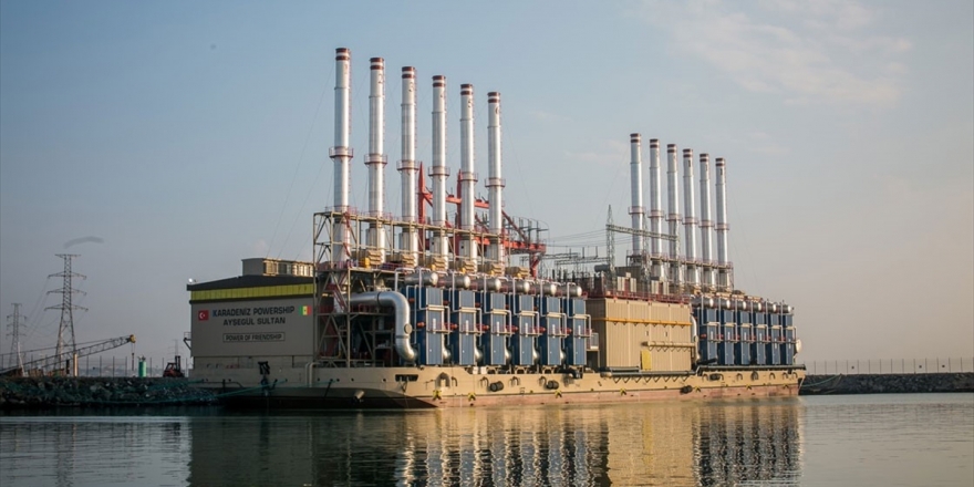 Türk Gemisi Senegal'e Işık Olacak