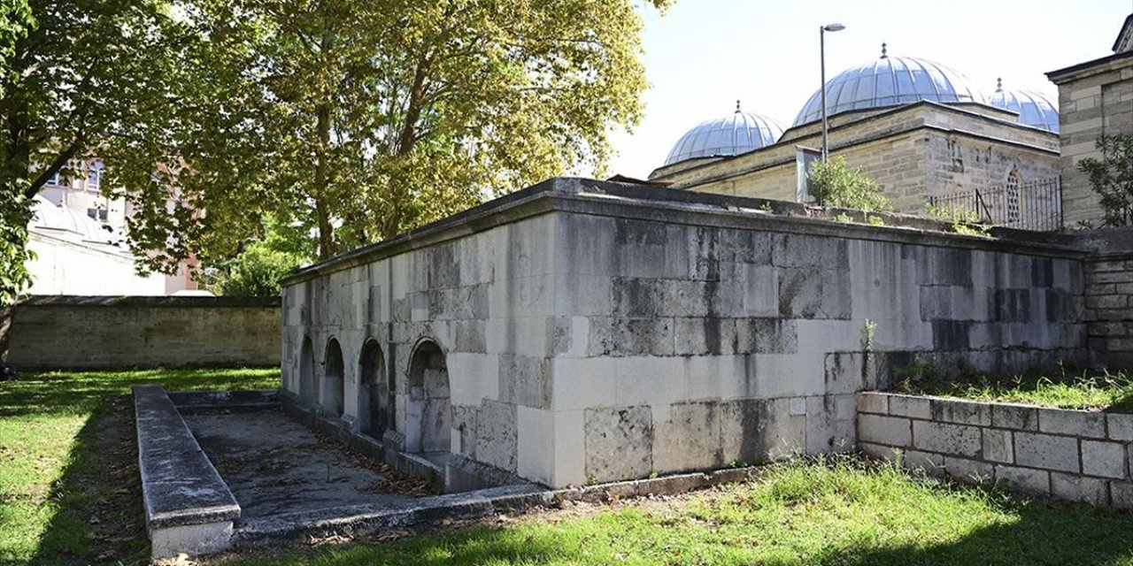 Osmanlı'nın Alevlerle Mücadelesinde Önemli Rol Oynayan Yangın Havuzları Tarihe Tanıklık Ediyor