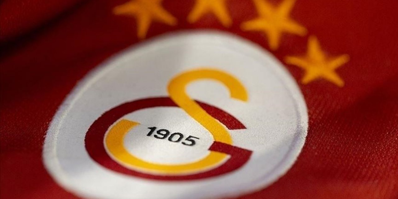 Galatasaray'ın Forma Sırt Sponsoru Pasifik Holding Oldu
