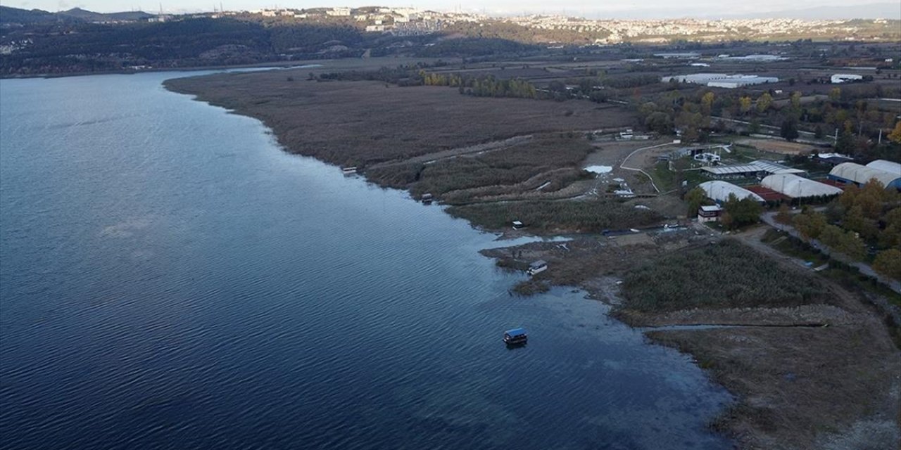 Sapanca Gölü'nde Su Miktarı Son 5 Yılın En Düşük Seviyesine Geriledi