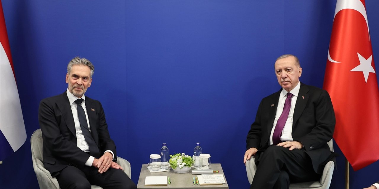 Cumhurbaşkanı Erdoğan, Hollanda Başbakanı Schoof'u Kabul Etti