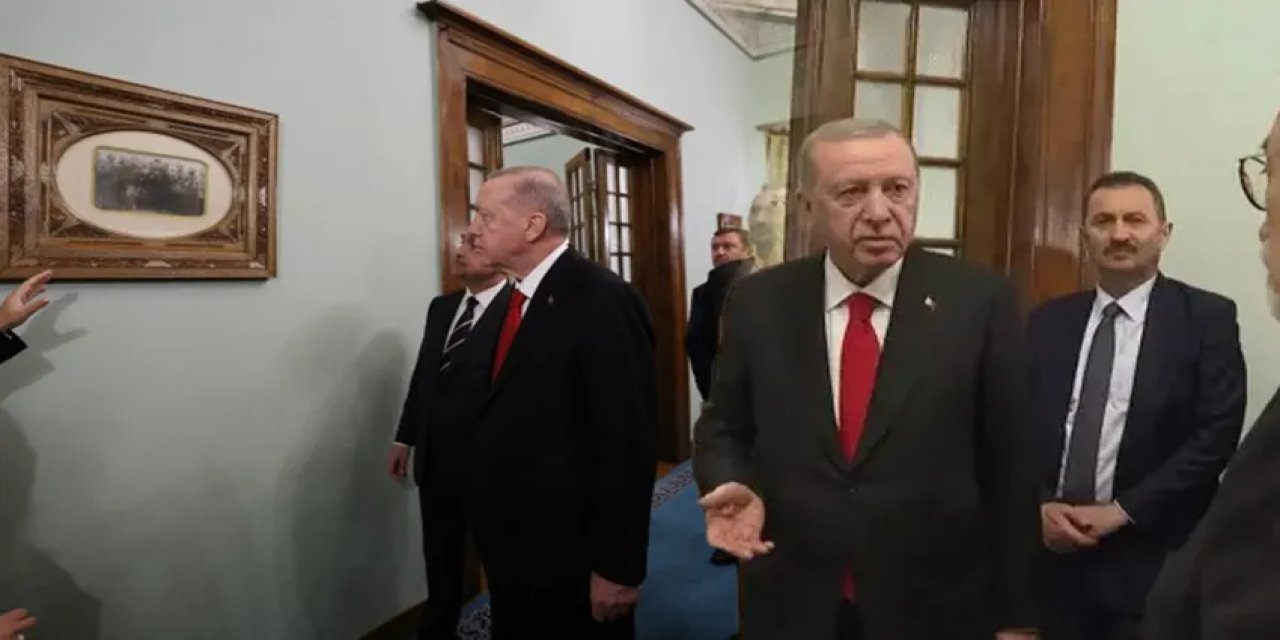 Atatürk'ün Fotoğrafını Gören Erdoğan Dayanamadı