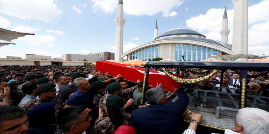 Şehit Müdür Tufan Kansuva'nın Cenaze Töreni