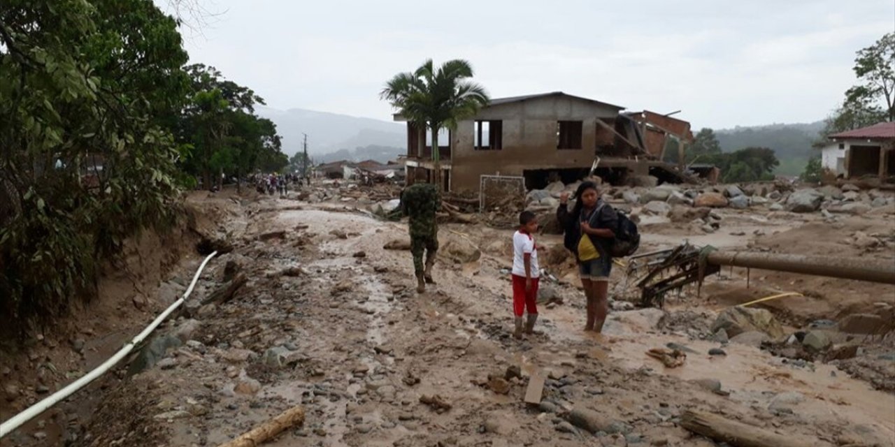 Kolombiya'da Sel Felaketi Dolayısıyla "Ulusal Afet İlan" Edildi
