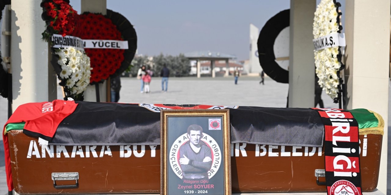 Gençlerbirliği'nin Eski Futbolcularından Zeynel Soyuer, Son Yolculuğuna Uğurlandı