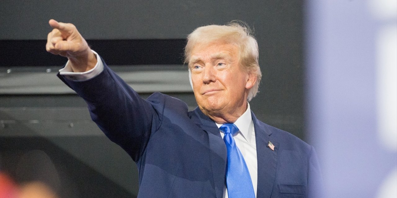 Trump, İsrail'e Eski Arkansas Valisi Huckabee'yi Büyükelçi Olarak Atayacağını Duyurdu