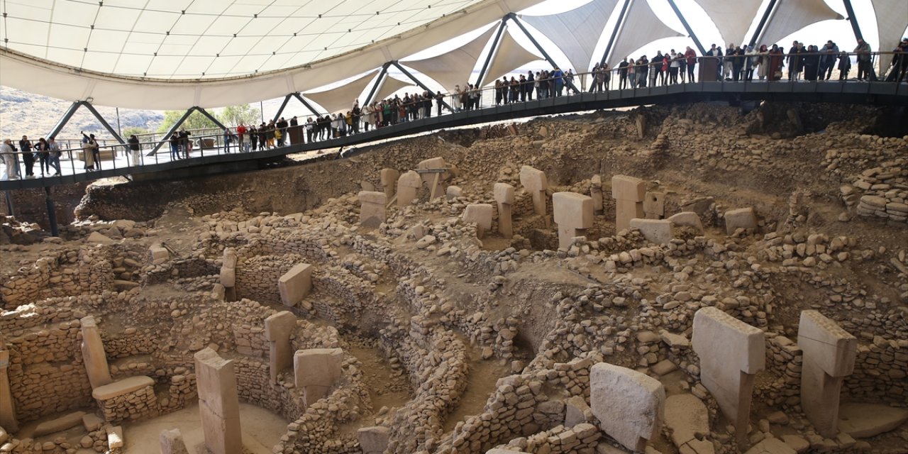 Göbeklitepe Ara Tatilde Günlük 10 Bin Civarında Ziyaretçi Ağırlıyor