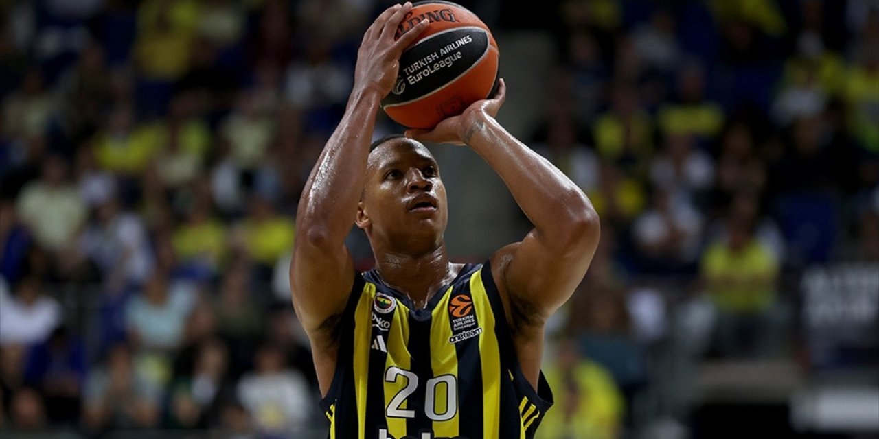 Fenerbahçe Beko'nun Abd'li Basketbolcusu Devon Hall, Sol Elinden Operasyon Geçirdi