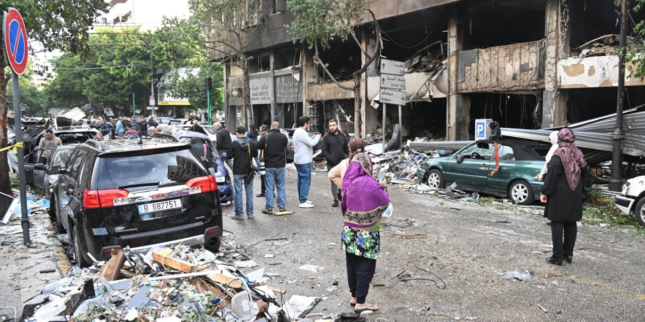 İsrail'in Lübnan'ın Güneyine Düzenlediği Saldırılarda 6'sı Sağlık Çalışanı 15 Kişi Öldü