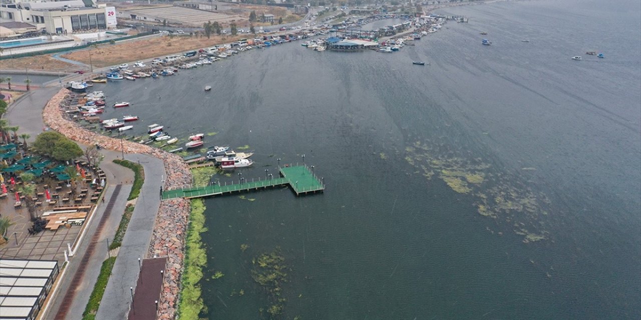 İzmir Körfezi'ne Yönelik "İzmir İçin Nefes" Projesi Tanıtıldı