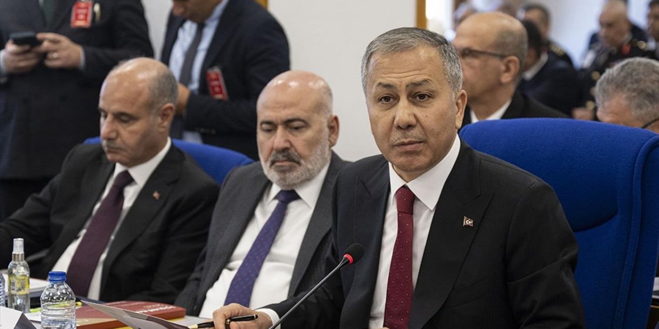 İçişleri Bakanı Yerlikaya: Bu Yılın İlk 10 Ayında 722 Terörist Etkisiz Hale Getirildi