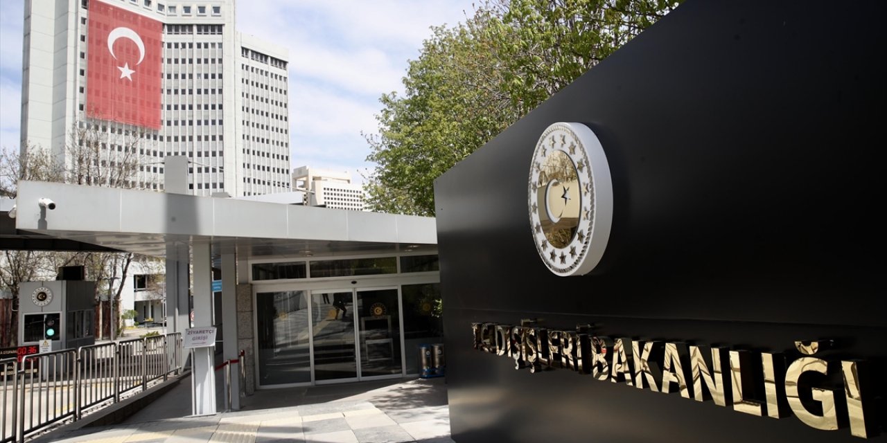 Türkiye, Yemen Açıklarında Seyreden Türk Firmasına Ait Gemiye Düzenlenen Füze Saldırısını Kınadı