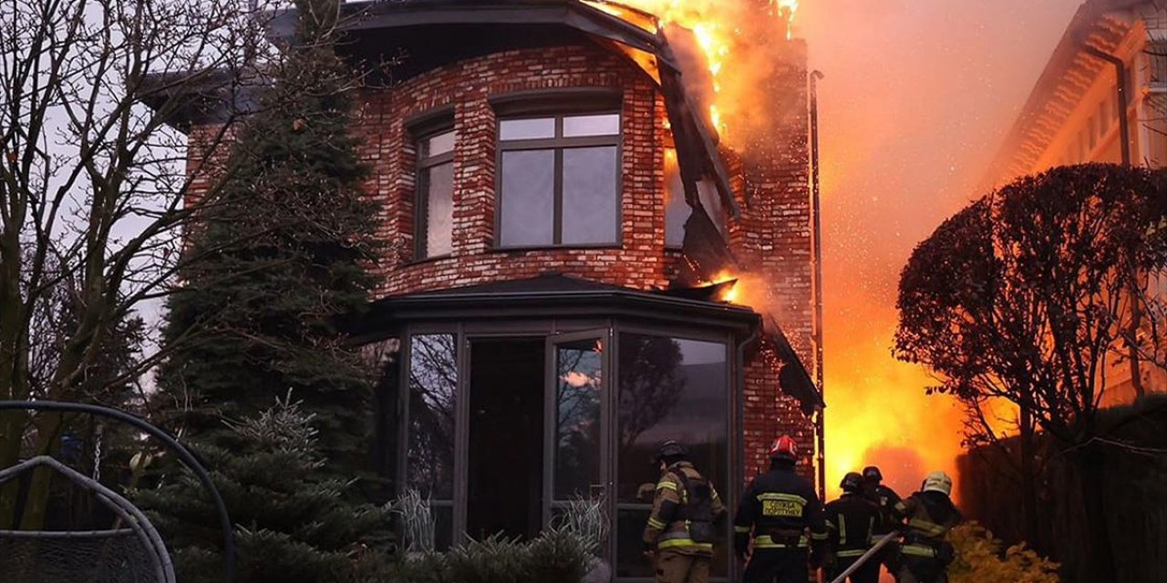 Rusya: Balistik Füzeyle Batı'ya Pervasız Eylemlerin Yanıtsız Kalamayacağı Mesajını Verdik
