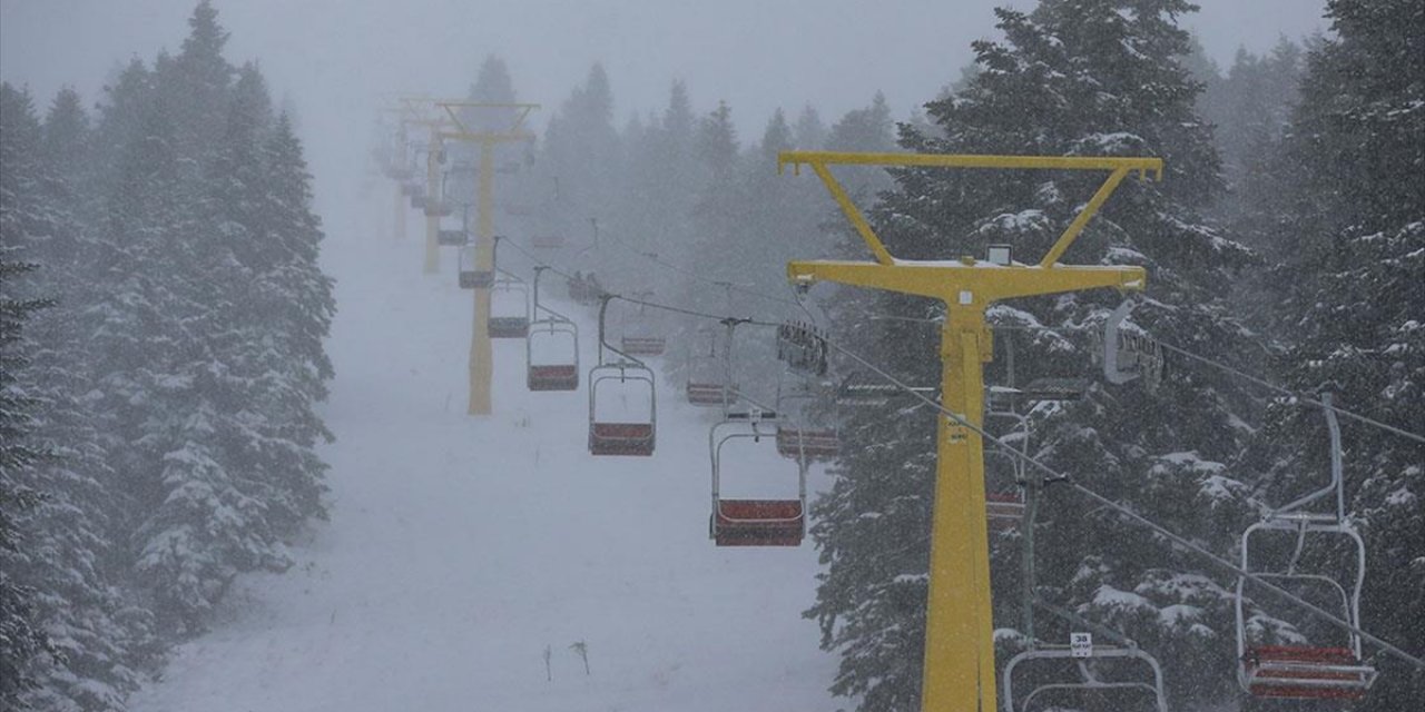 Uludağ'da Kar Kalınlığı 10 Santimetreyi Geçti