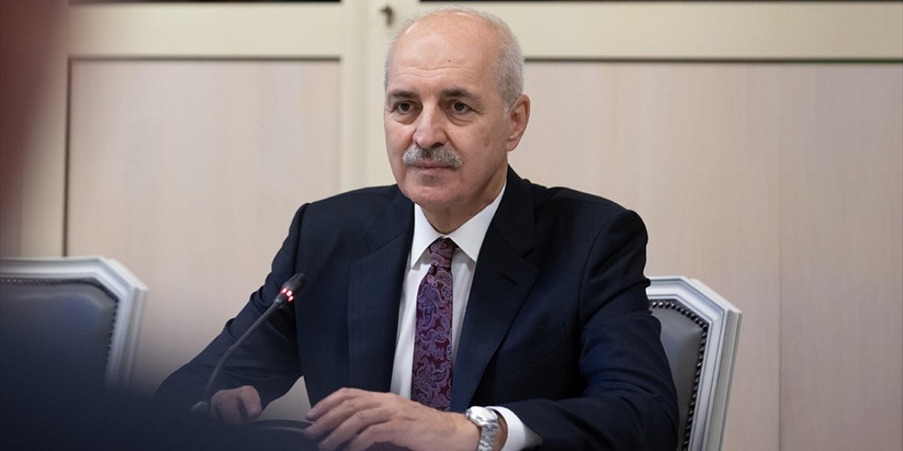 Dün Olduğu Gibi Bugün de Öğretmenlerimiz Evlatlarımızın Yolunu Aydınlatmaya Devam Edecektir