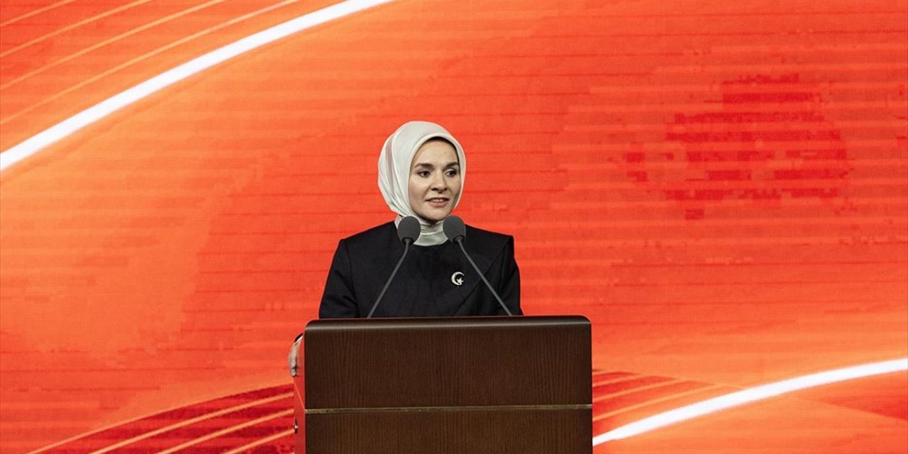 Bakan Göktaş: Alo 183 Şiddetle Mücadele Hattı, 112 Acil Çağrı Merkezi'ne Dahil Edilecek