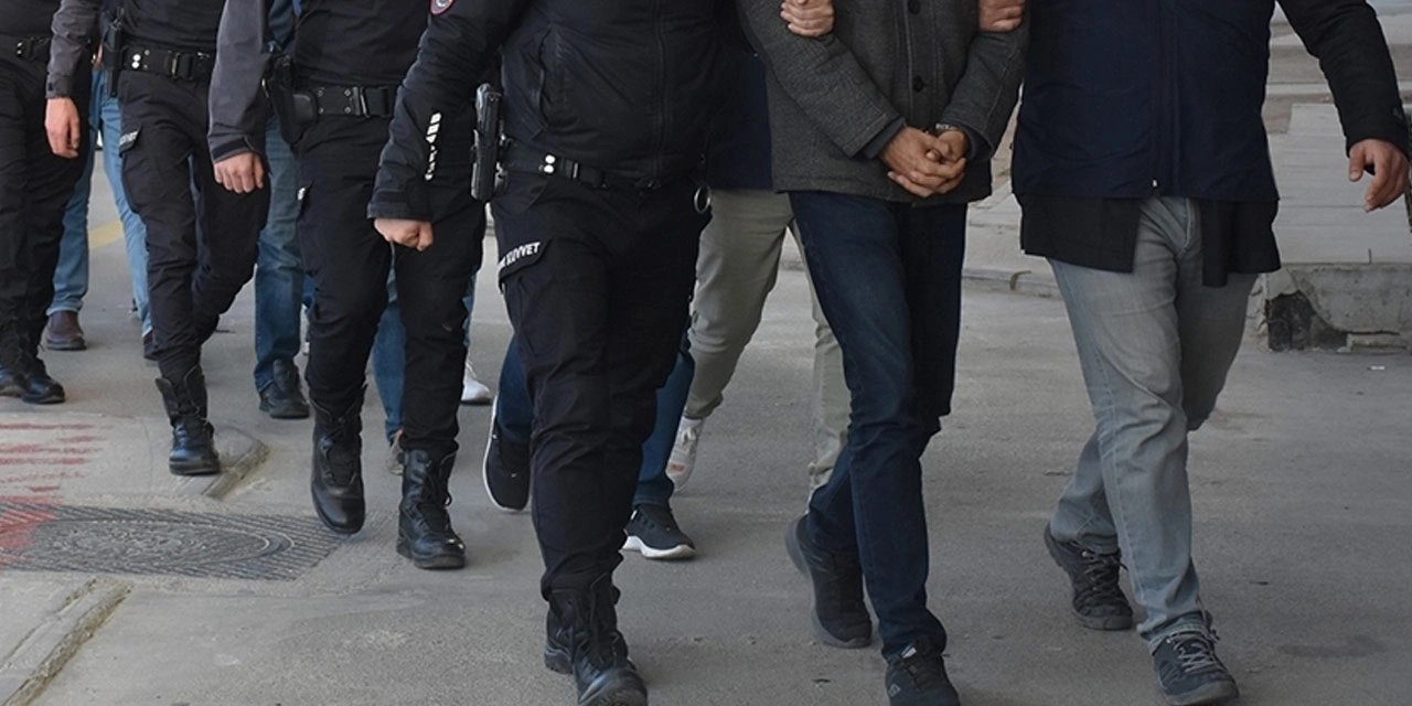 Ankara Güne Operasyonla Uyandı... FETÖ'cü Emniyetçilere Gözaltı