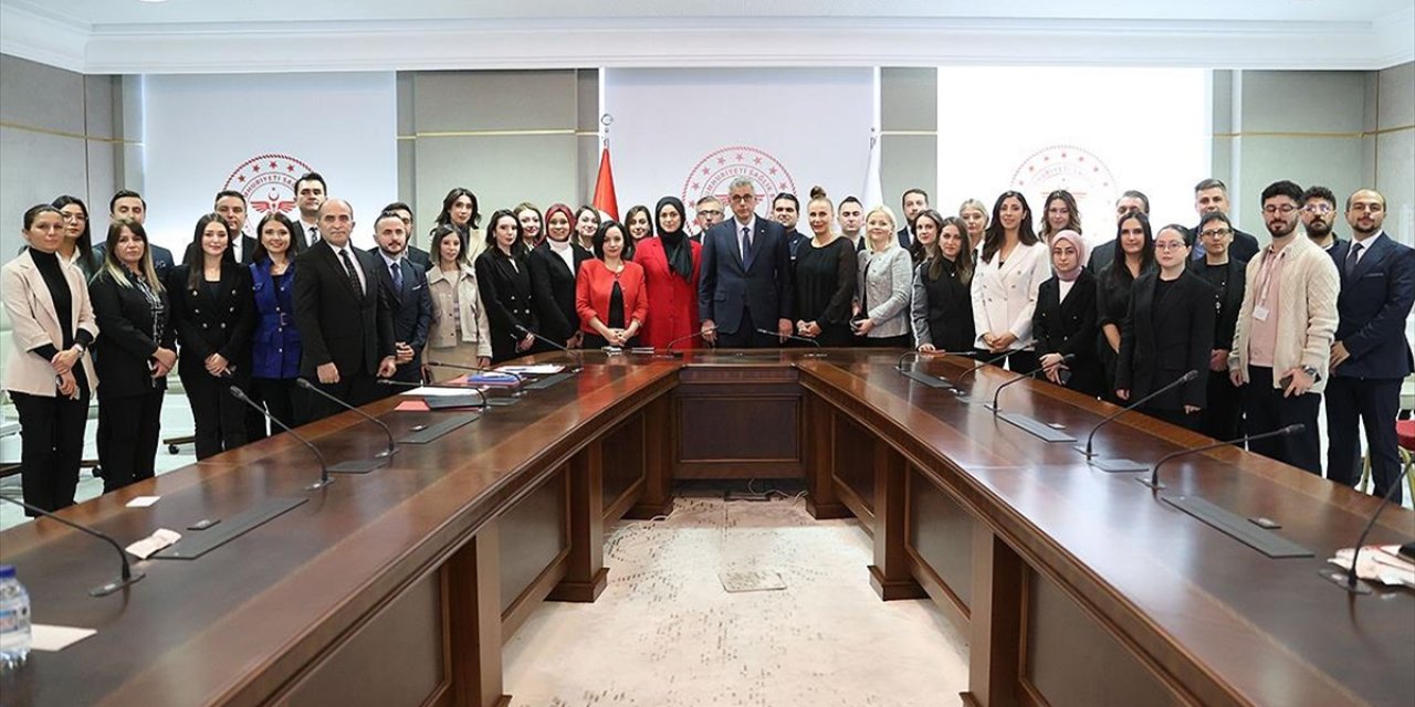 Sağlık Bakanı Memişoğlu: 2025'te Hedefimiz, Yaklaşık Bin Yeni Aile Sağlığı Merkezi Yapmak