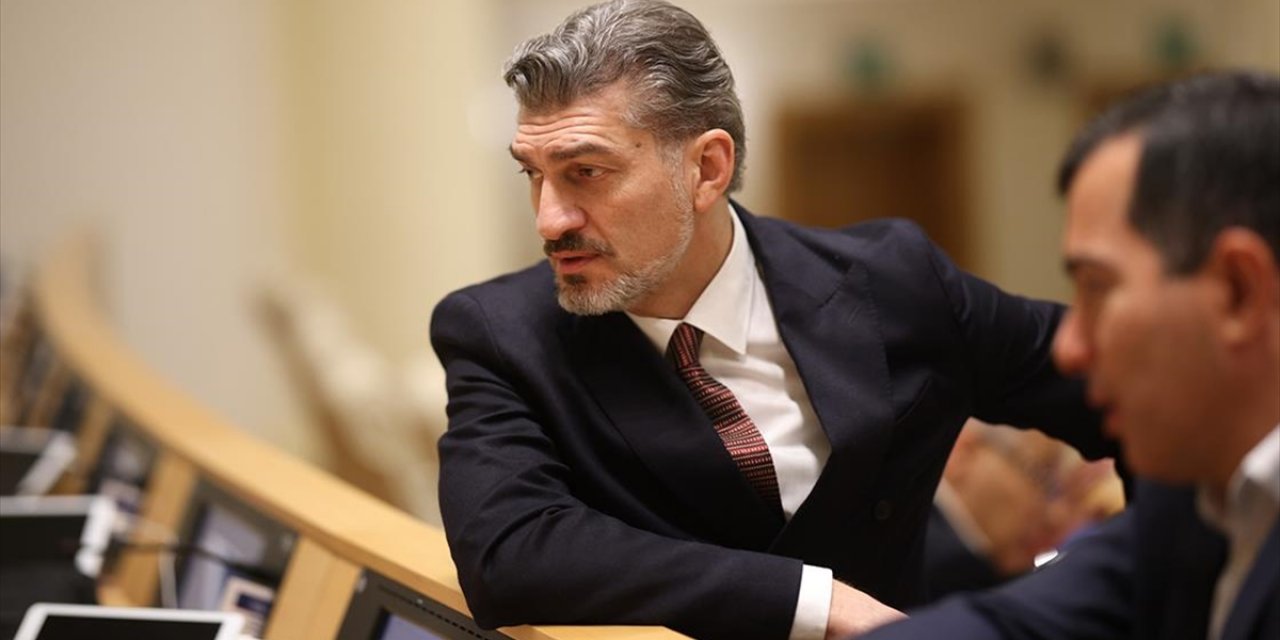 Gürcistan'da İktidardaki Parti, Eski Futbolcu ve Milletvekilli Kavelaşvili'yi Cumhurbaşkanı Adayı Gösterdi