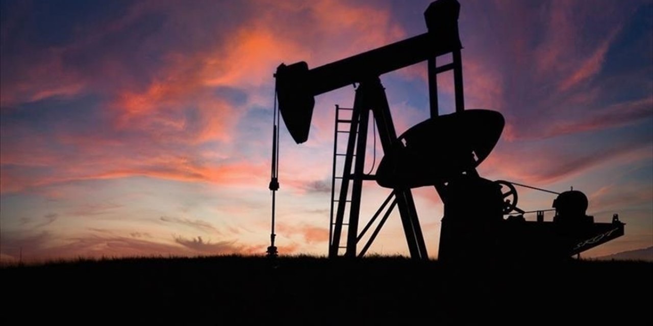 Türkiye'nin Petrol İthalatı Eylülde Yüzde 25,5 Azaldı