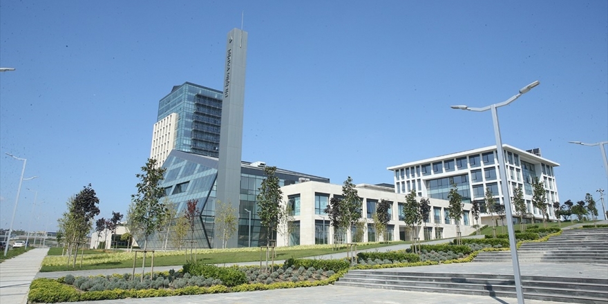 Teknoloji Tabanlı Kalkınmanın Kalbi Bilişim Vadisi'nde Atacak