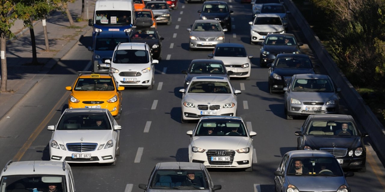 Ankara'da Yarın Bazı Yollar Trafiğe Kapatılacak