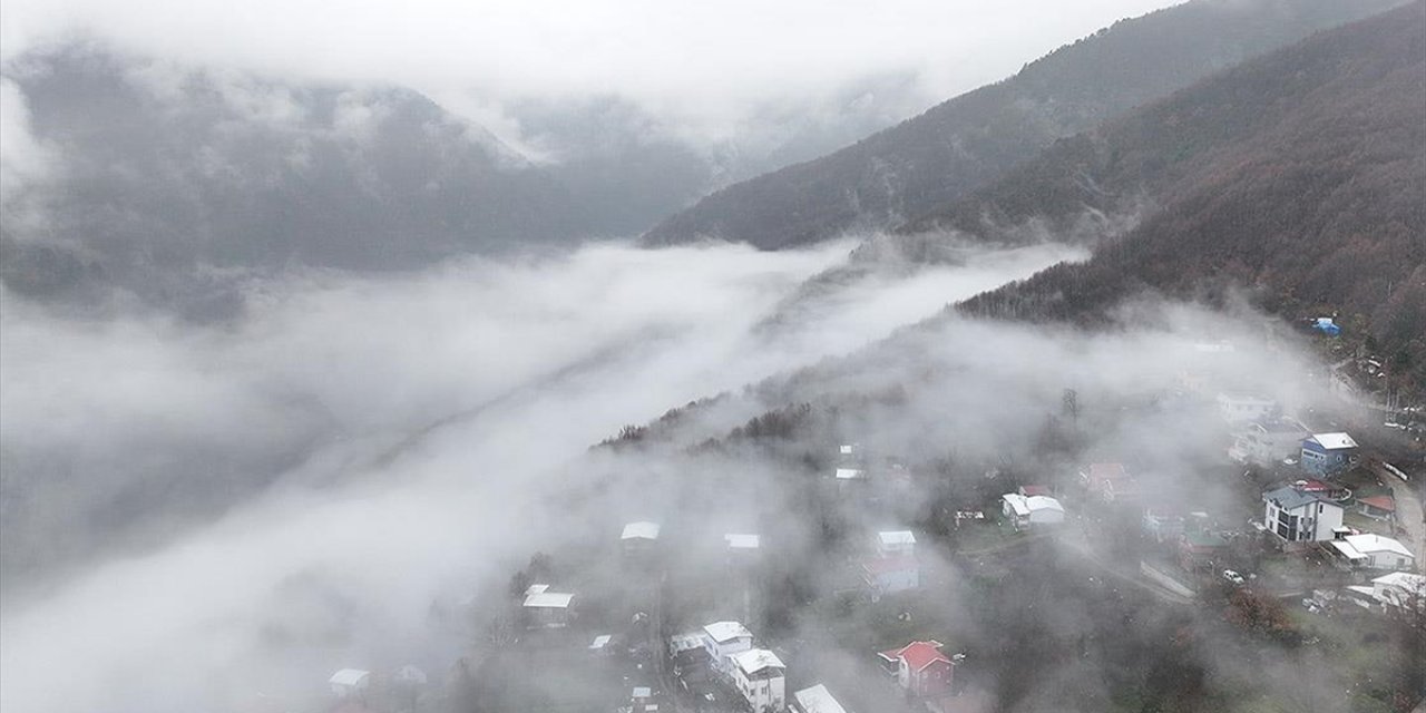 Çalıkuşu'nun Köyü Zeyniler'e Çöken Sis Dronla Görüntülendi