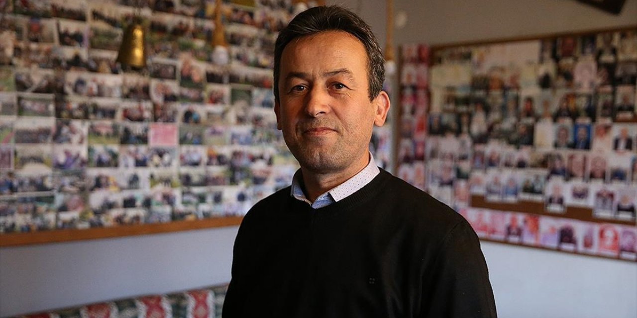 Muhtar Vefat Eden Mahalle Sakinlerinin Hatırasını Yaşatıyor