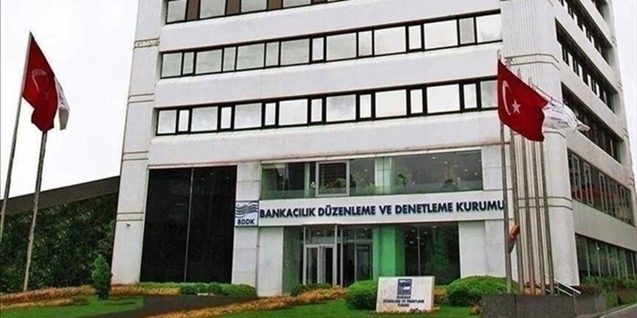 BDDK, Cep Telefonu Alımı İçin Kullanılacak Tüketici Kredileri ve Taksit Sayısını Düzenledi