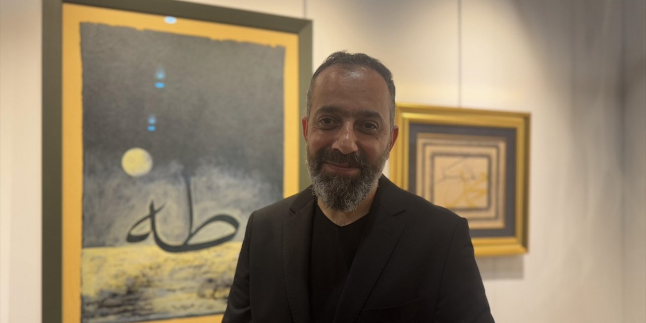 Hattat Mustafa Cemil Efe'nin "Tecelli" Sergisi Sanatseverlerle Buluştu