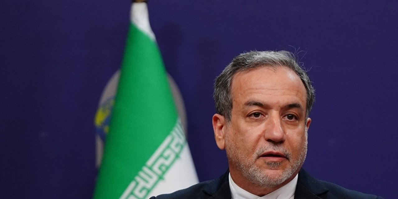 İran: Suriye Hükümeti İle Meşru Muhalefet Grupları Siyasi Görüşmelere Başlamalı