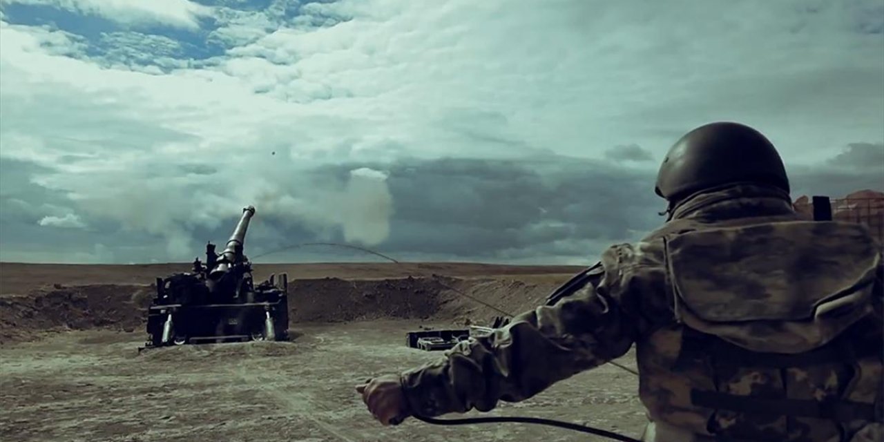 Milli Savunma Bakanlığından Harekat Alanlarındaki Tank ve Topçu Birliklerine İlişkin Paylaşım