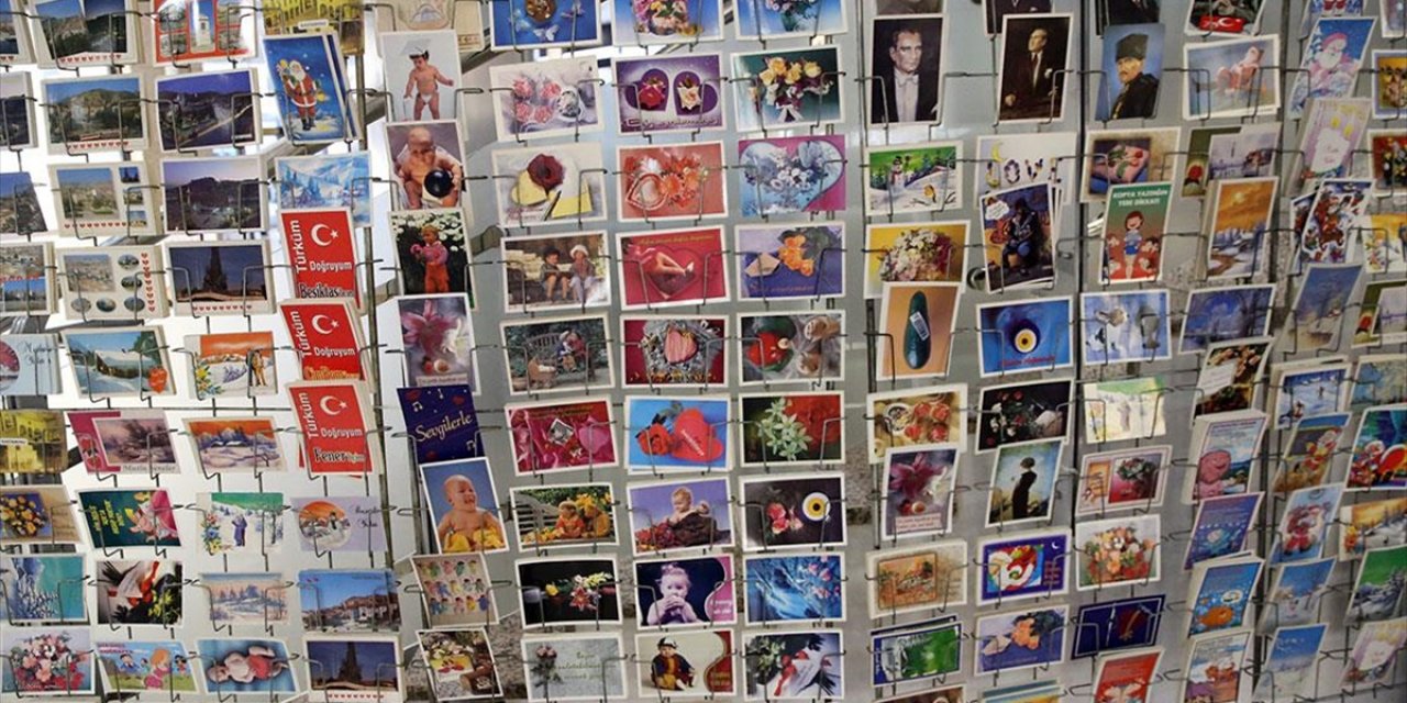 Kastamonulu Sahaf Onlarca Yıllık Geçmişi Olan Kartpostalları Satışa Çıkardı