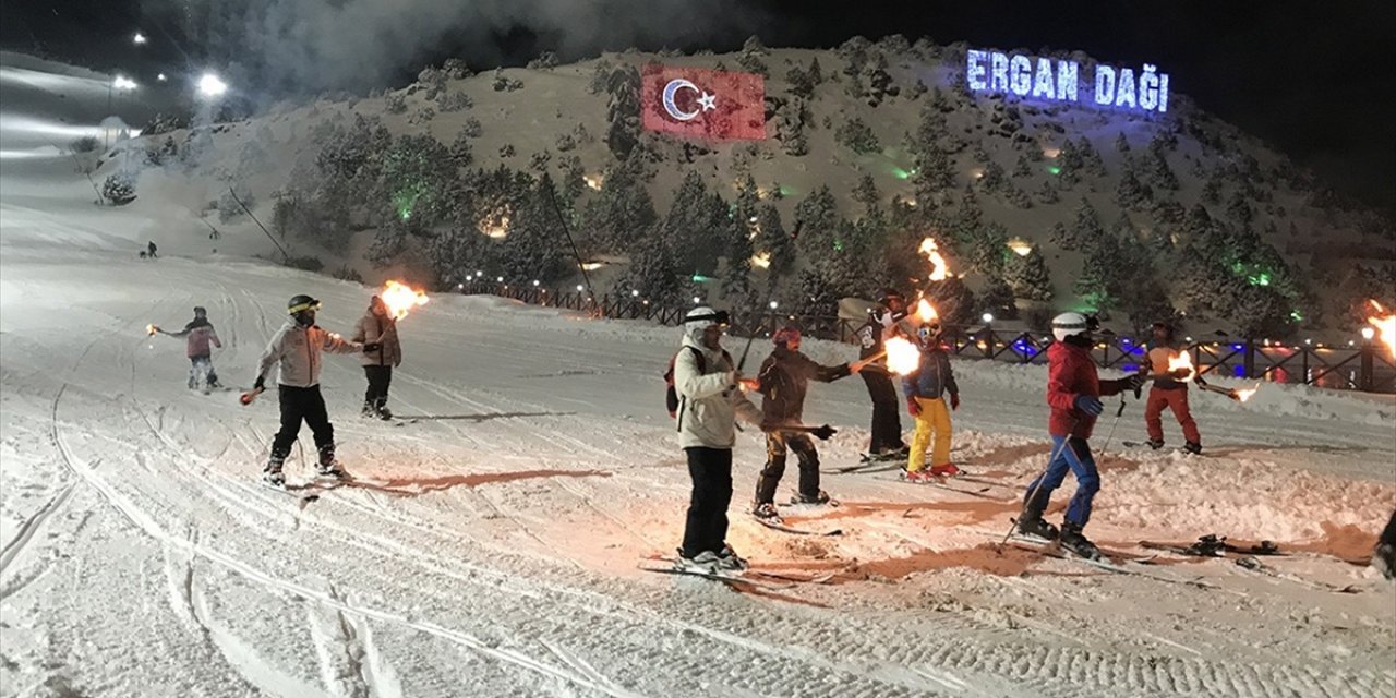 Kayak Merkezlerinde En Fazla Kar Kalınlığı 82 Santimetreyle Ergan'da Ölçüldü