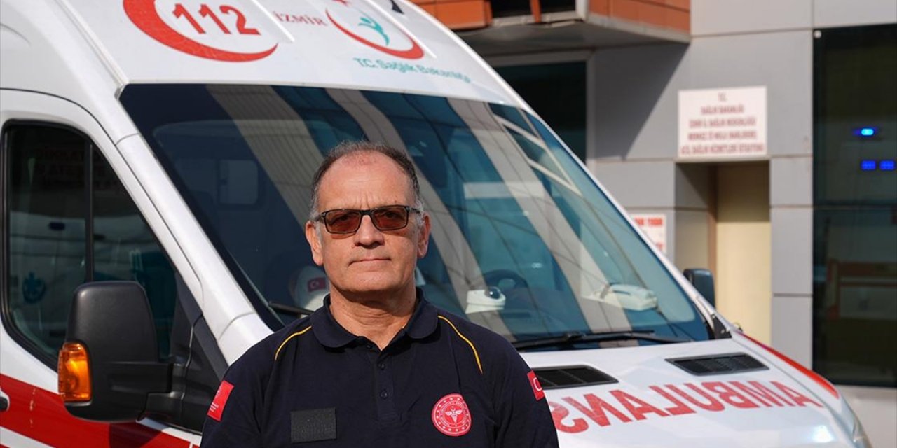 Acil Sağlık Ekibinde Görevli Doktor, 26 Yıldır Zamanla Yarışıp Hayat Kurtarıyor
