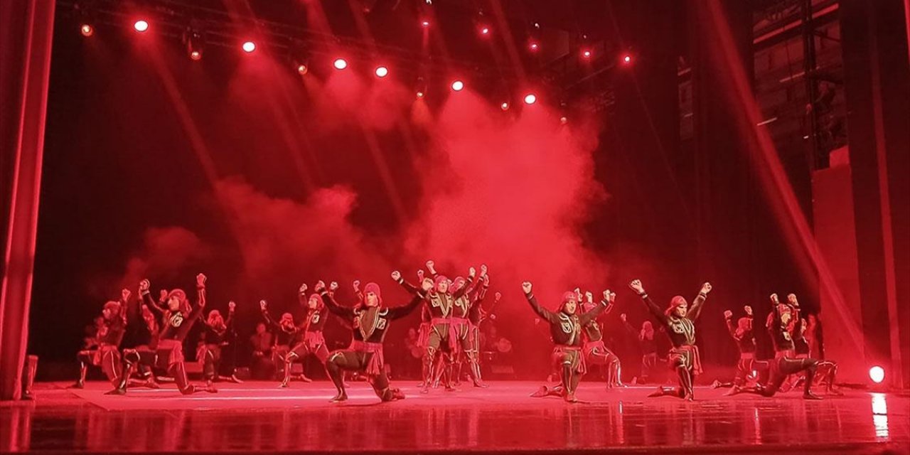 Gürcistan Ulusal Balesi "Sukhishvili" Bursa'da Sanatseverlerle Buluştu