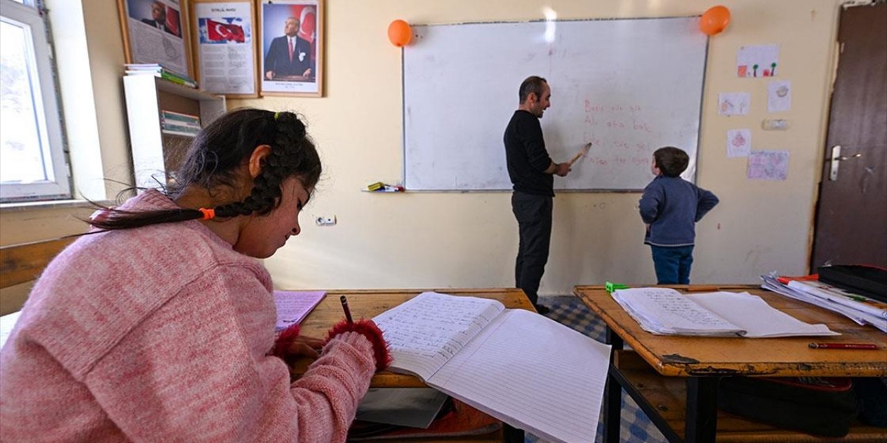 Okulun Tek Öğrencisi Zilan, Artık Yalnız Değil