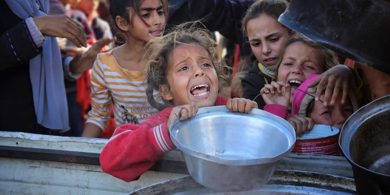 BM: Gazze'de Yetersiz Beslenme Nedeniyle Her Ay Tedaviye Alınan Çocuk Sayısı 4 Bini Geçiyor