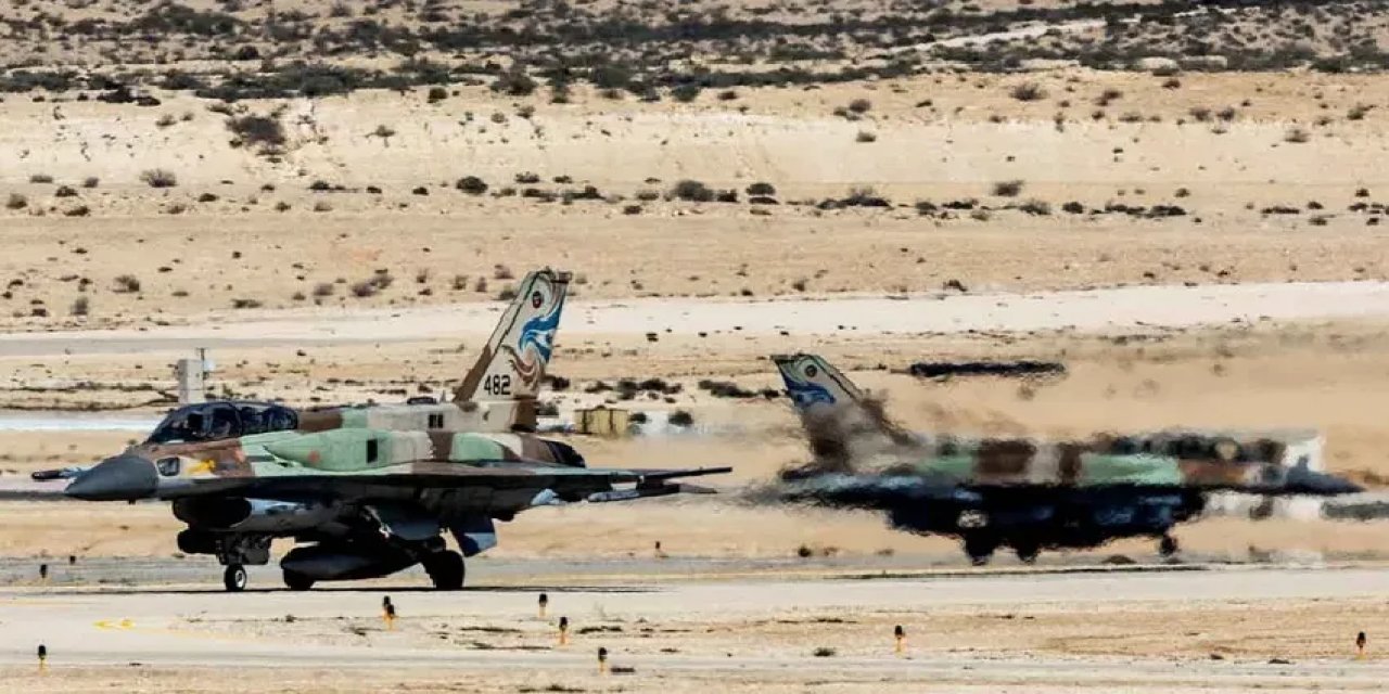 İsrail, Esad Sonrasında 320 Hava Saldırısı Düzenledi