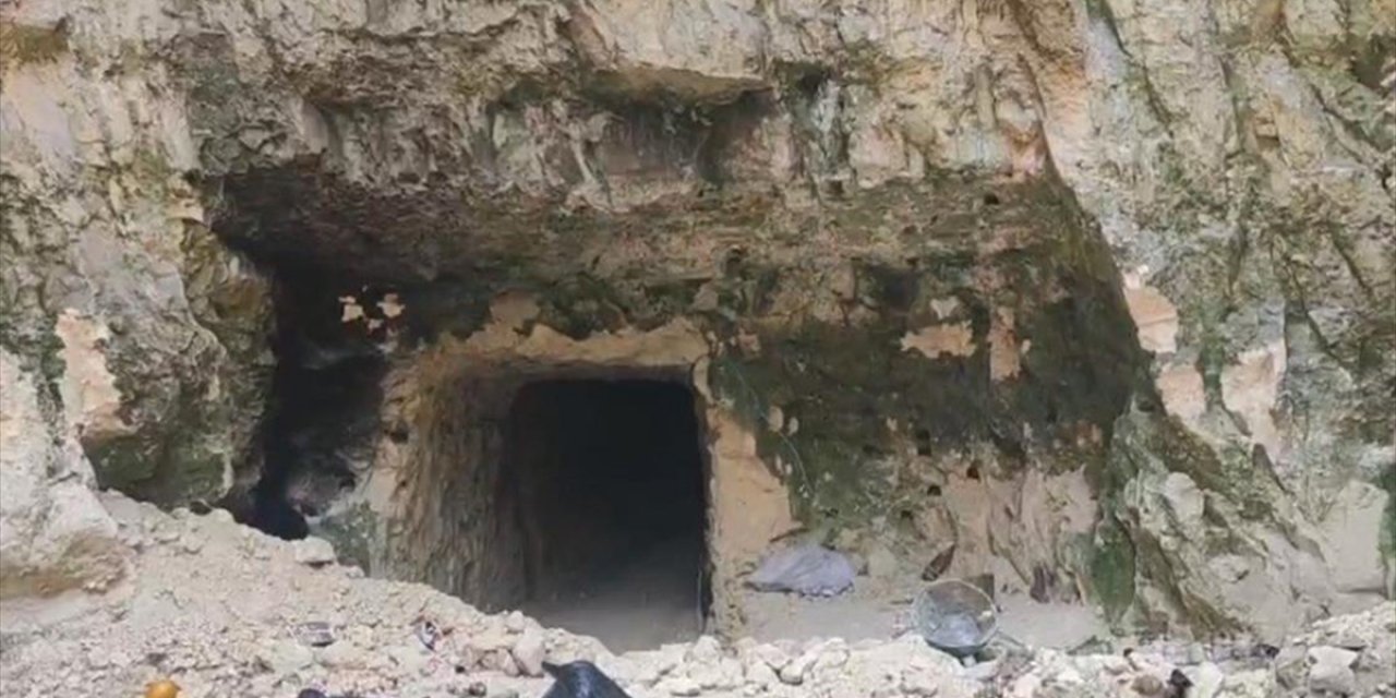 Münbiç'te Teröristlerin Araç Sokabilecekleri Genişlikteki Tünel Ağları Ortaya Çıkarılıyor