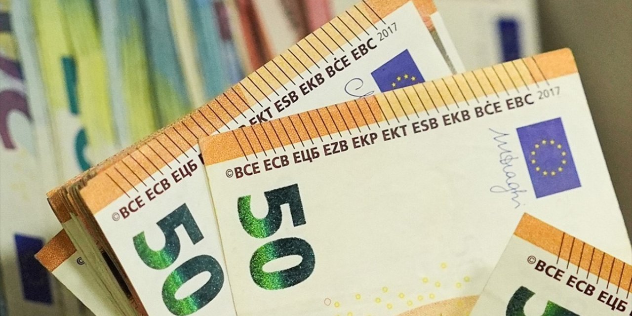 AB, 2025'te 160 Milyar Avroluk Tahvil İhraç Edecek