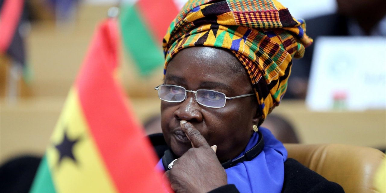 Gana'nın İlk Kadın Cumhurbaşkanı Yardımcısı: Naana Jane Opoku-Agyemang